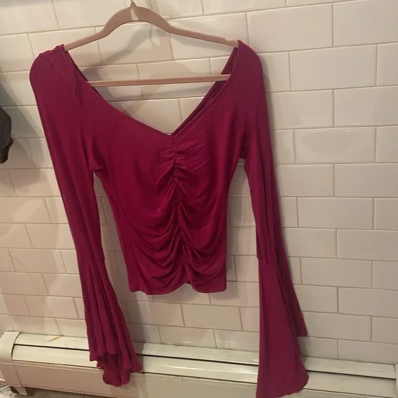 We the Free What a Babe fuchsia size small top. - Picture 3 of 4